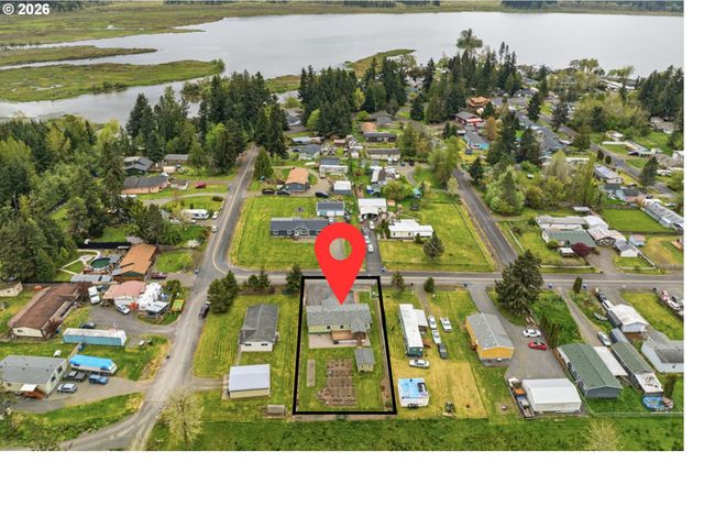 123 SANDRA Rd, Silver Lake, WA 98645