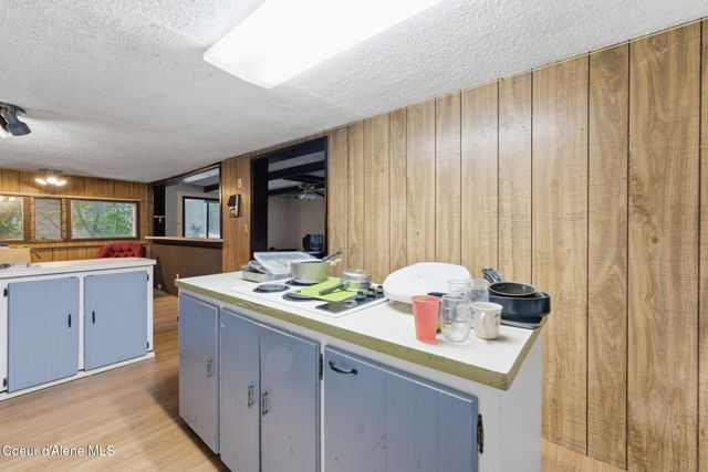 15707 N RANCH VALLEY RD, Rathdrum, ID 83858