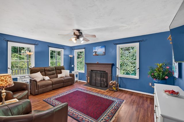 1036 Pleasant Street, Leominster, MA 01453