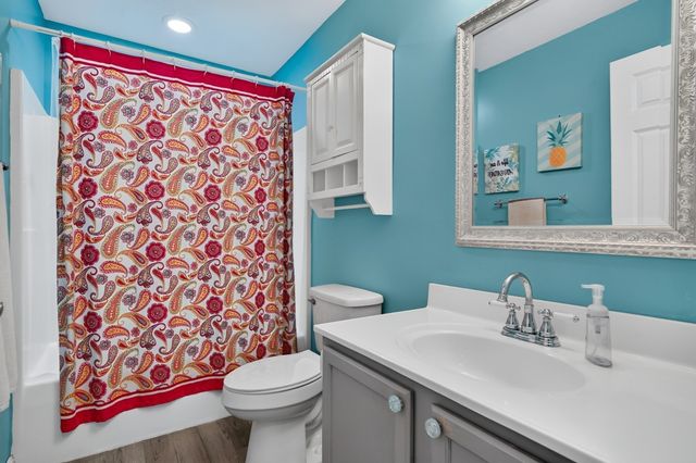 1036 Pleasant Street, Leominster, MA 01453