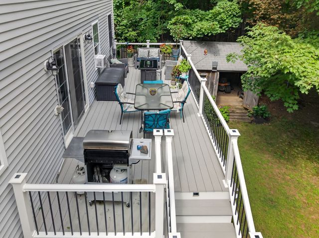 1036 Pleasant Street, Leominster, MA 01453