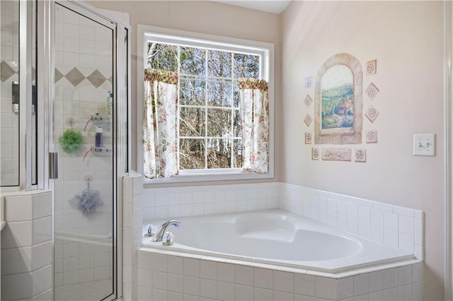 2414 Apalachee Run Way, Dacula, GA 30019