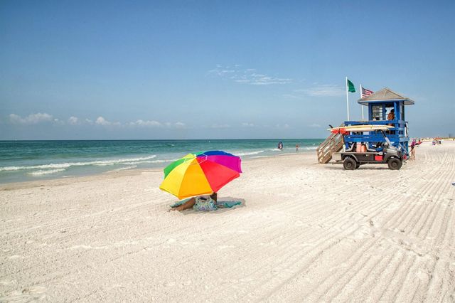 161 SUNTAN AVENUE, Sarasota, FL 34237