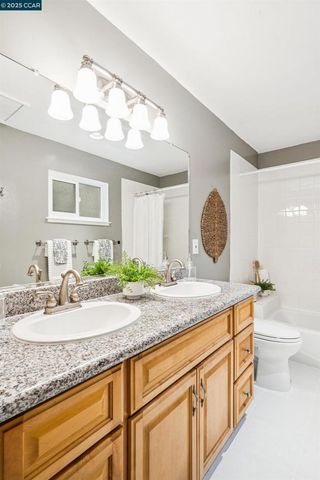3141 Deseret Dr, Richmond, CA 94803