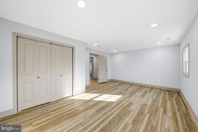 233 CHESTNUT ST, Mount Holly, NJ 08060