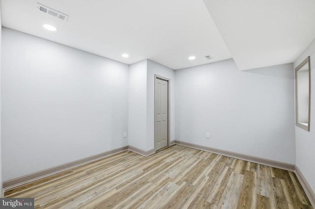 233 CHESTNUT ST, Mount Holly, NJ 08060