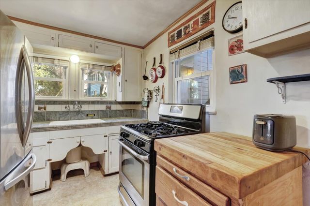 402 Main St, Downieville, CA 95936