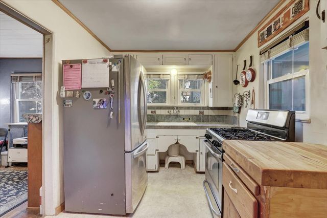 402 Main St, Downieville, CA 95936