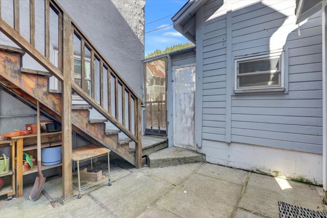 402 Main St, Downieville, CA 95936