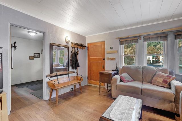 402 Main St, Downieville, CA 95936