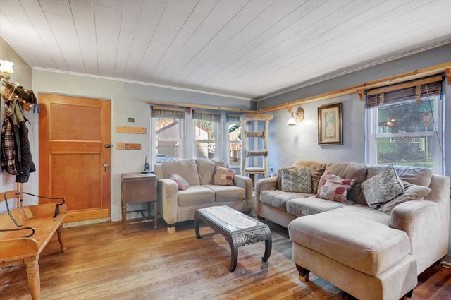 402 Main St, Downieville, CA 95936