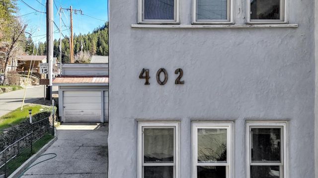 402 Main St, Downieville, CA 95936