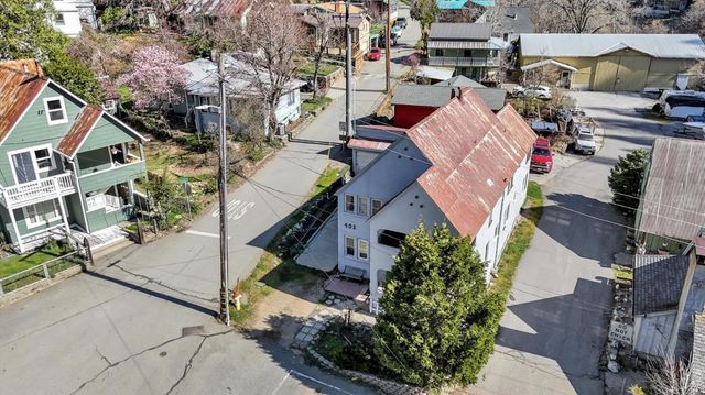 402 Main St, Downieville, CA 95936