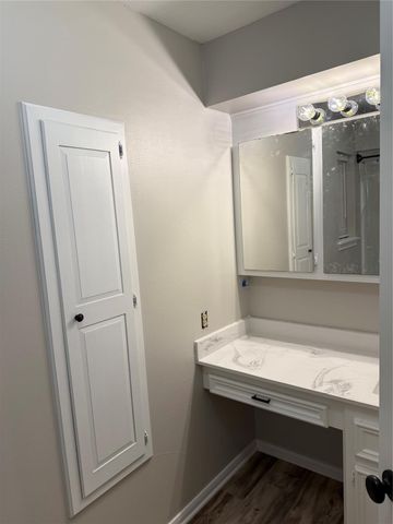 13743 Fm 1409, Old River-winfree, TX 77535