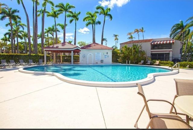 20160 NE 3rd Court 8, Miami, FL 33179