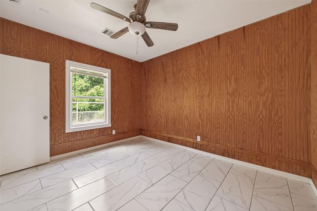 5220 Simsbrook Drive, Houston, TX 77045