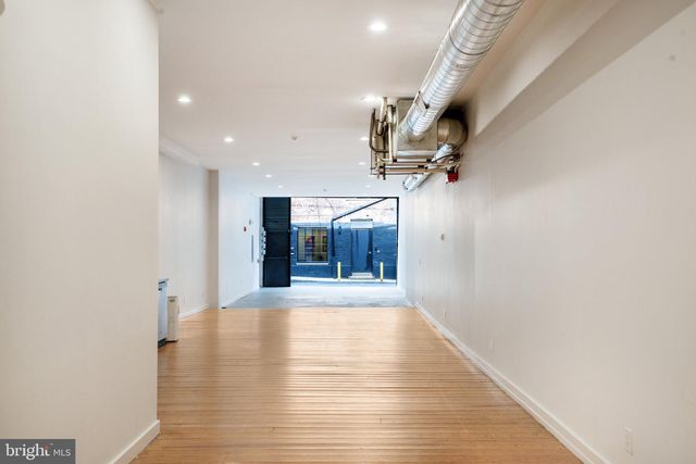 1844 N FRONT ST, Philadelphia, PA 19122