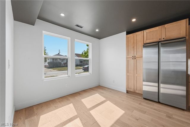 4232 Brookway Lane, Brooklyn, OH 44144