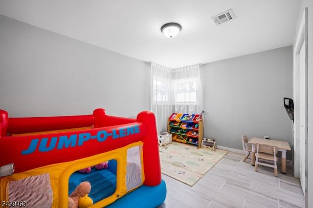 88 Leber Ave, Carteret Boro, NJ 07008