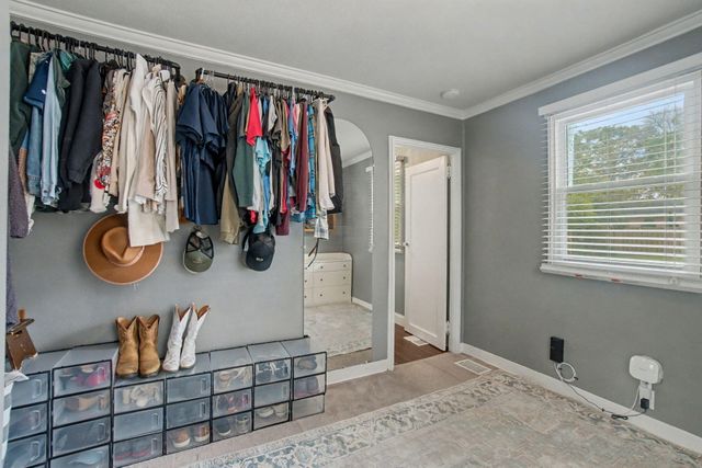 1008 Westgate Road 1008 Westgate Road, Troy, OH 45373