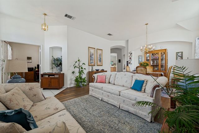 10009 White Lane, Irving, TX 75063