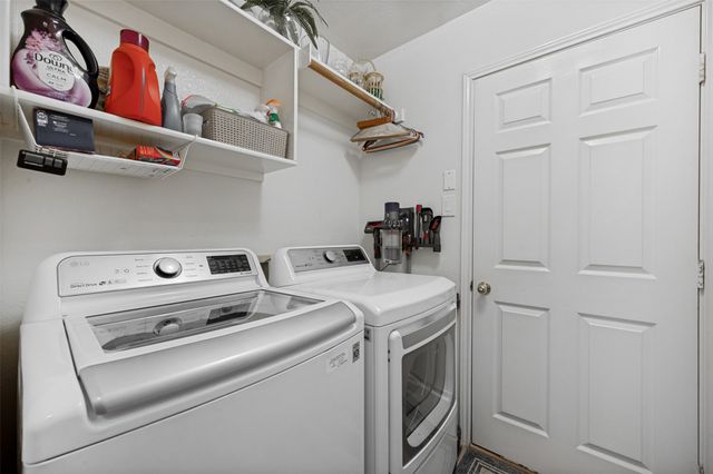 10009 White Lane, Irving, TX 75063