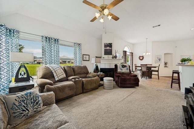 10009 White Lane, Irving, TX 75063