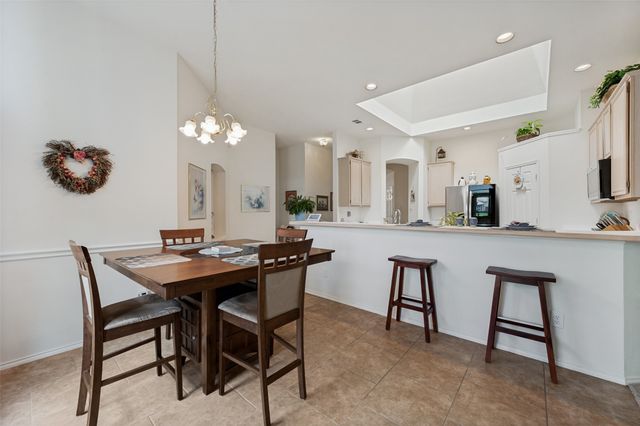 10009 White Lane, Irving, TX 75063