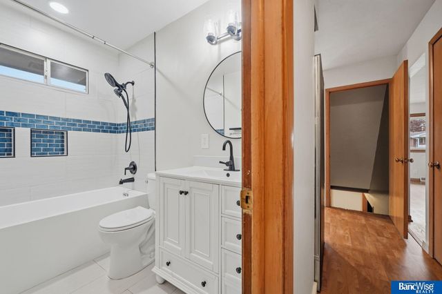 5445 Linden Street, Lincoln, NE 68516