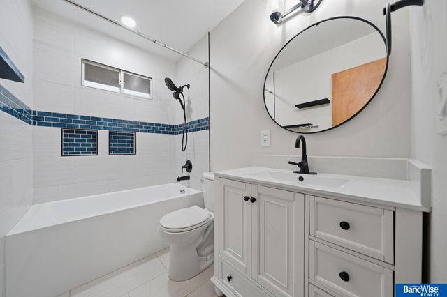 5445 Linden Street, Lincoln, NE 68516