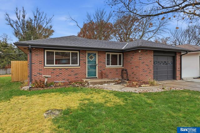 5445 Linden Street, Lincoln, NE 68516