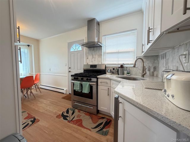 259-19 80th Avenue, Glen Oaks, NY 11004