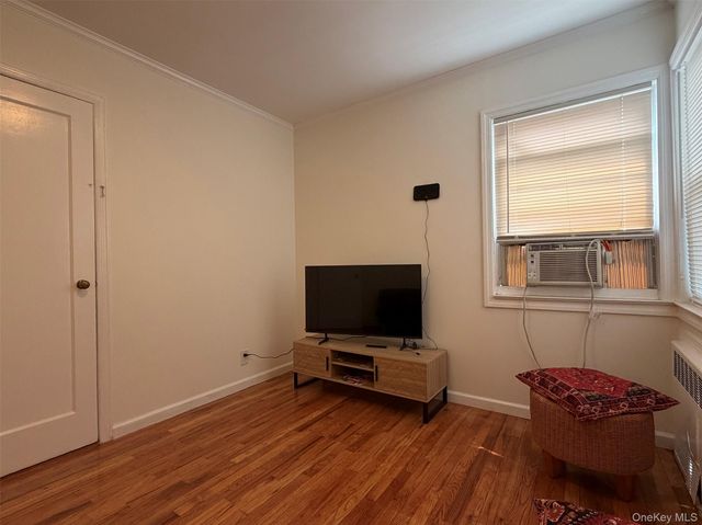 259-19 80th Avenue, Glen Oaks, NY 11004