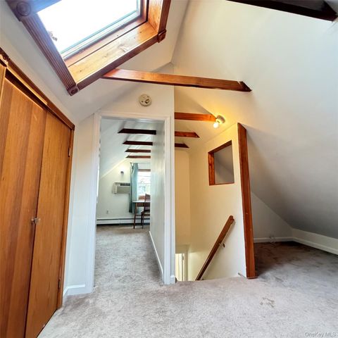 259-19 80th Avenue, Glen Oaks, NY 11004