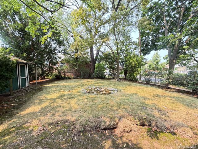 259-19 80th Avenue, Glen Oaks, NY 11004