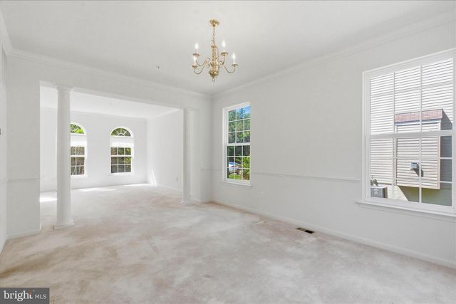 8114 HOLLY LN, Clinton, MD 20735