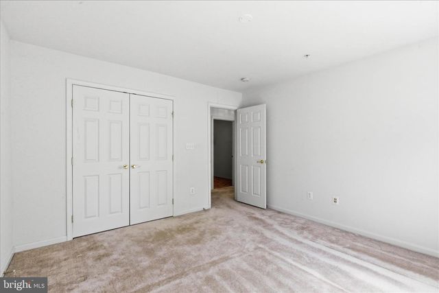 8114 HOLLY LN, Clinton, MD 20735