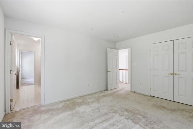 8114 HOLLY LN, Clinton, MD 20735