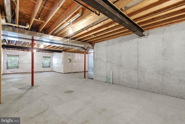 8114 HOLLY LN, Clinton, MD 20735