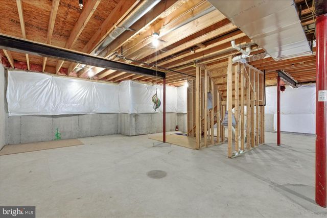 8114 HOLLY LN, Clinton, MD 20735