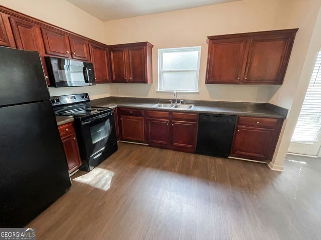 1630 Tigris Court, Atlanta, GA 30349