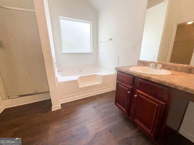 1630 Tigris Court, Atlanta, GA 30349