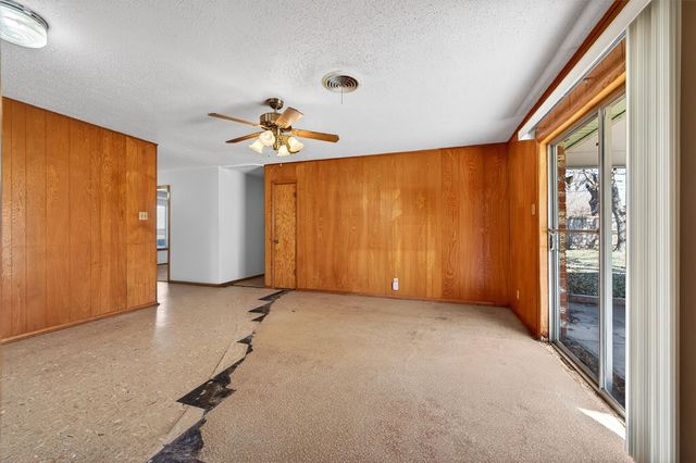 3213 Bordeaux Street, Sherman, TX 75090