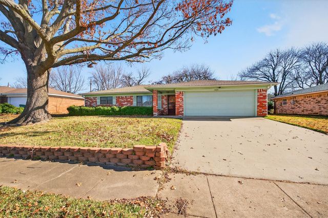 3213 Bordeaux Street, Sherman, TX 75090