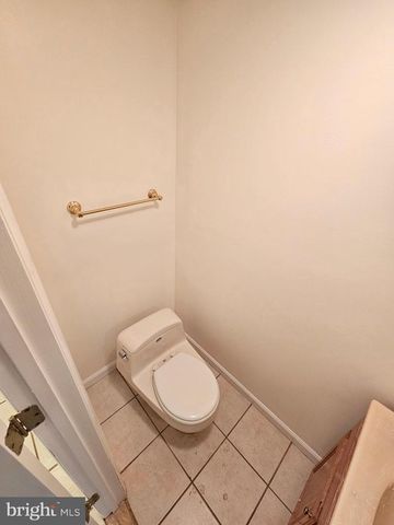 3761 STEPPING STONE LN, Burtonsville, MD 20866