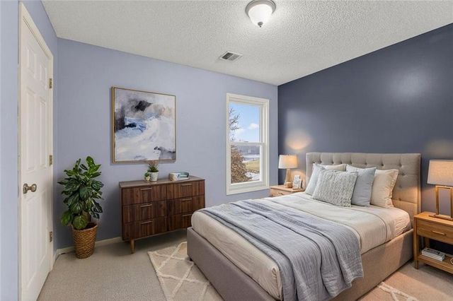 20729 S Barker Road, Spring Hill, KS 66083