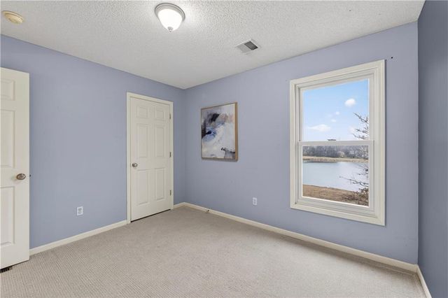 20729 S Barker Road, Spring Hill, KS 66083