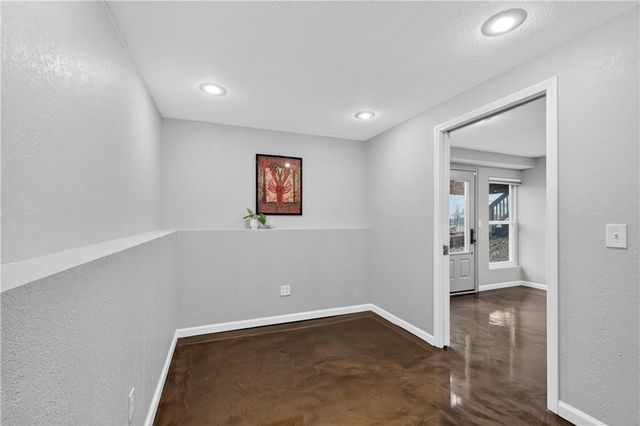 20729 S Barker Road, Spring Hill, KS 66083