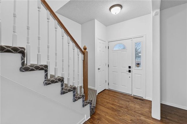 20729 S Barker Road, Spring Hill, KS 66083