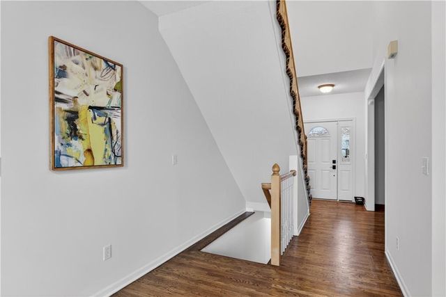 20729 S Barker Road, Spring Hill, KS 66083